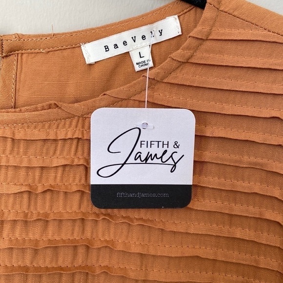 NWT Mustard Dress with Pockets, Size Large - Picture 11 of 13